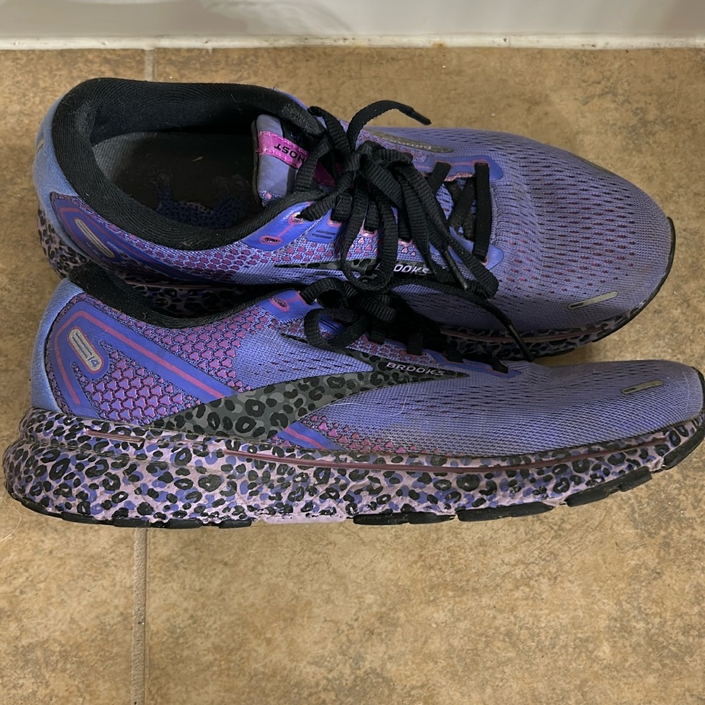 Beautiful Purple Black Brooks Running Shoe with Cheetah print on bottom